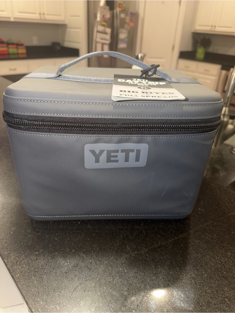 Charcoal Yeti 9L Insulated Big Bites Bag
